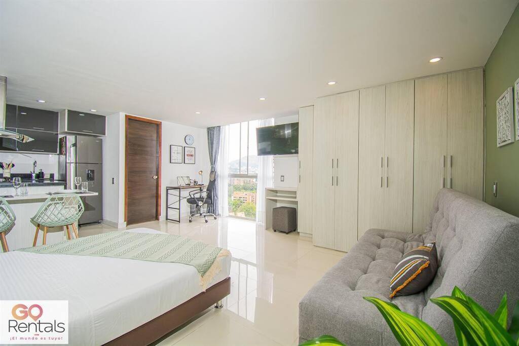 Apartment Cozy Studio, Fast Internet, Poblado, Parking Medellin